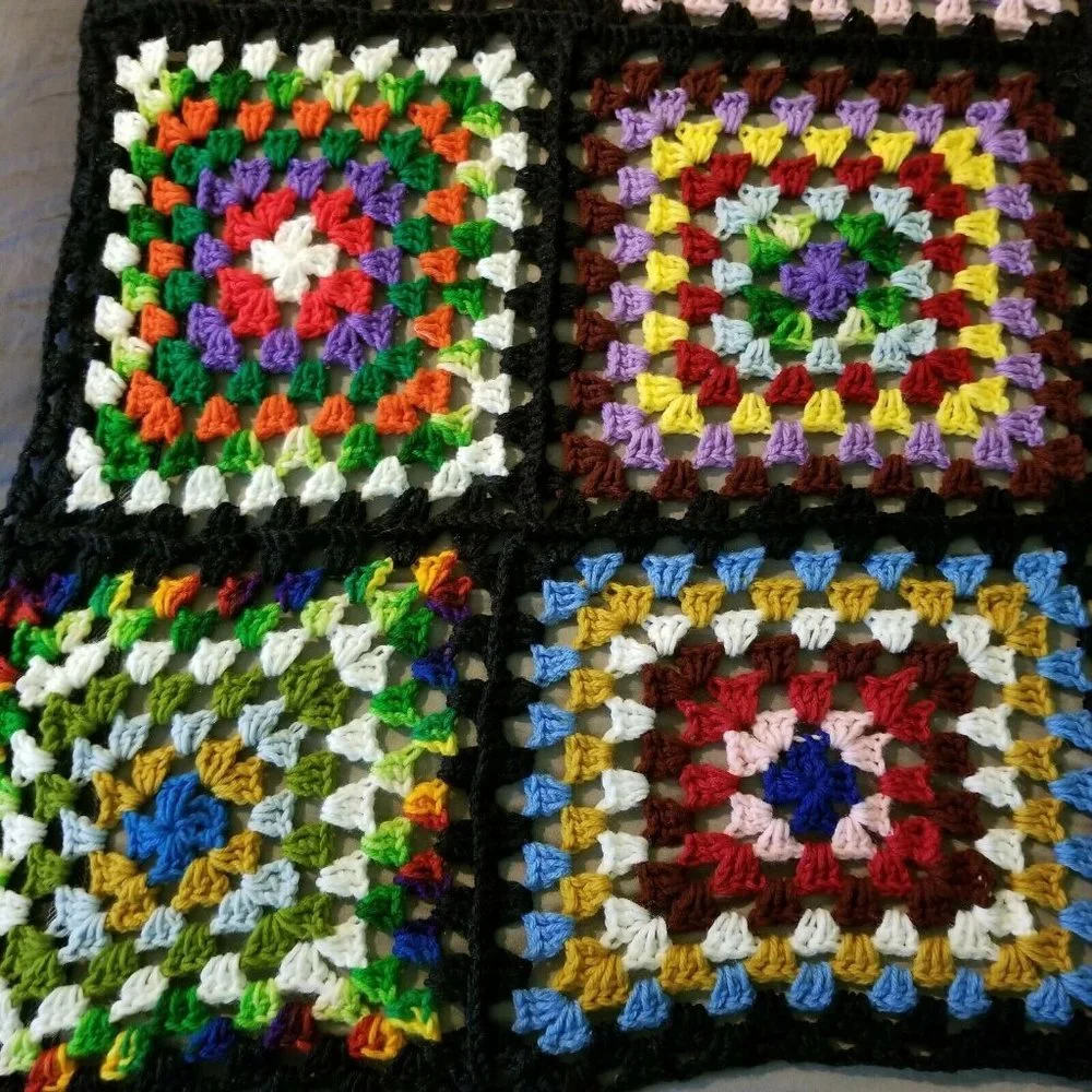 Granny Squares Afghan Black‎ Throw Blanket Vibrant